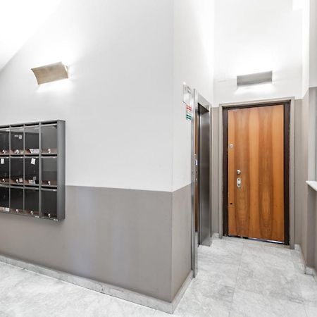 Easylife - Coccole E Comfort - Bilocale Caldo Ed Accogliente A Due Passi Dai Navigli E Metro Verde Милан Экстерьер фото