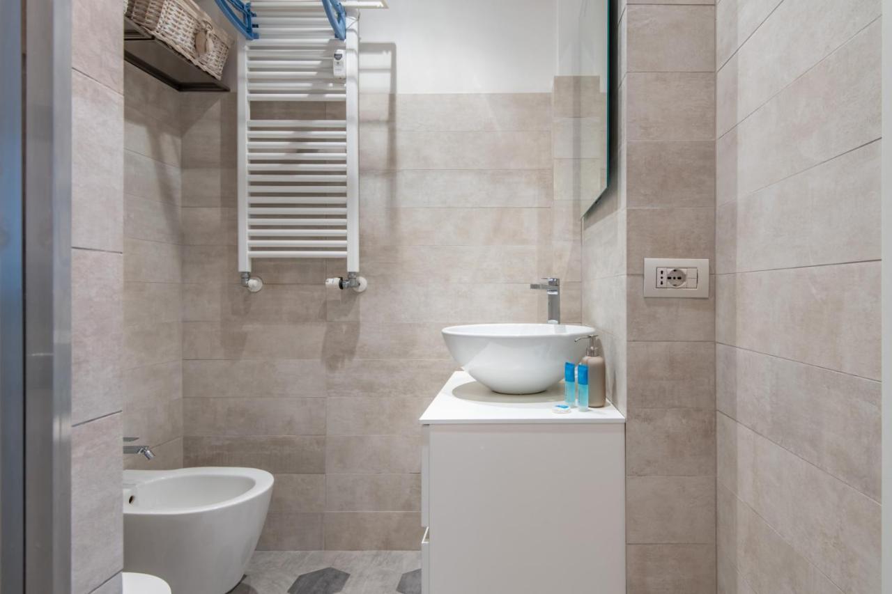 Easylife - Coccole E Comfort - Bilocale Caldo Ed Accogliente A Due Passi Dai Navigli E Metro Verde Милан Экстерьер фото
