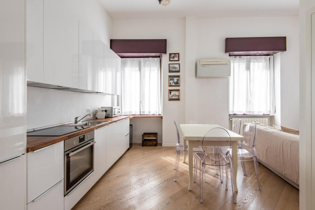 Easylife - Coccole E Comfort - Bilocale Caldo Ed Accogliente A Due Passi Dai Navigli E Metro Verde Милан Экстерьер фото