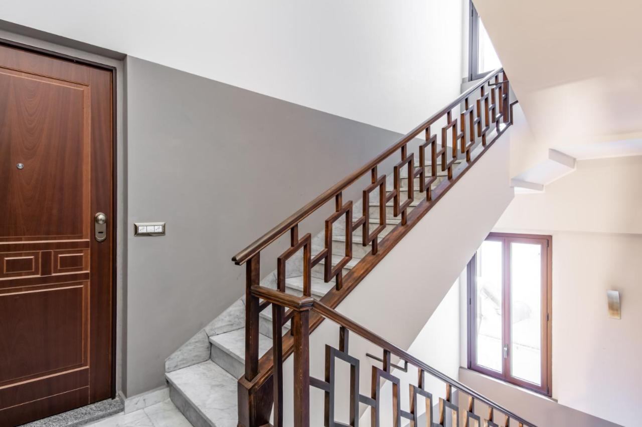 Easylife - Coccole E Comfort - Bilocale Caldo Ed Accogliente A Due Passi Dai Navigli E Metro Verde Милан Экстерьер фото